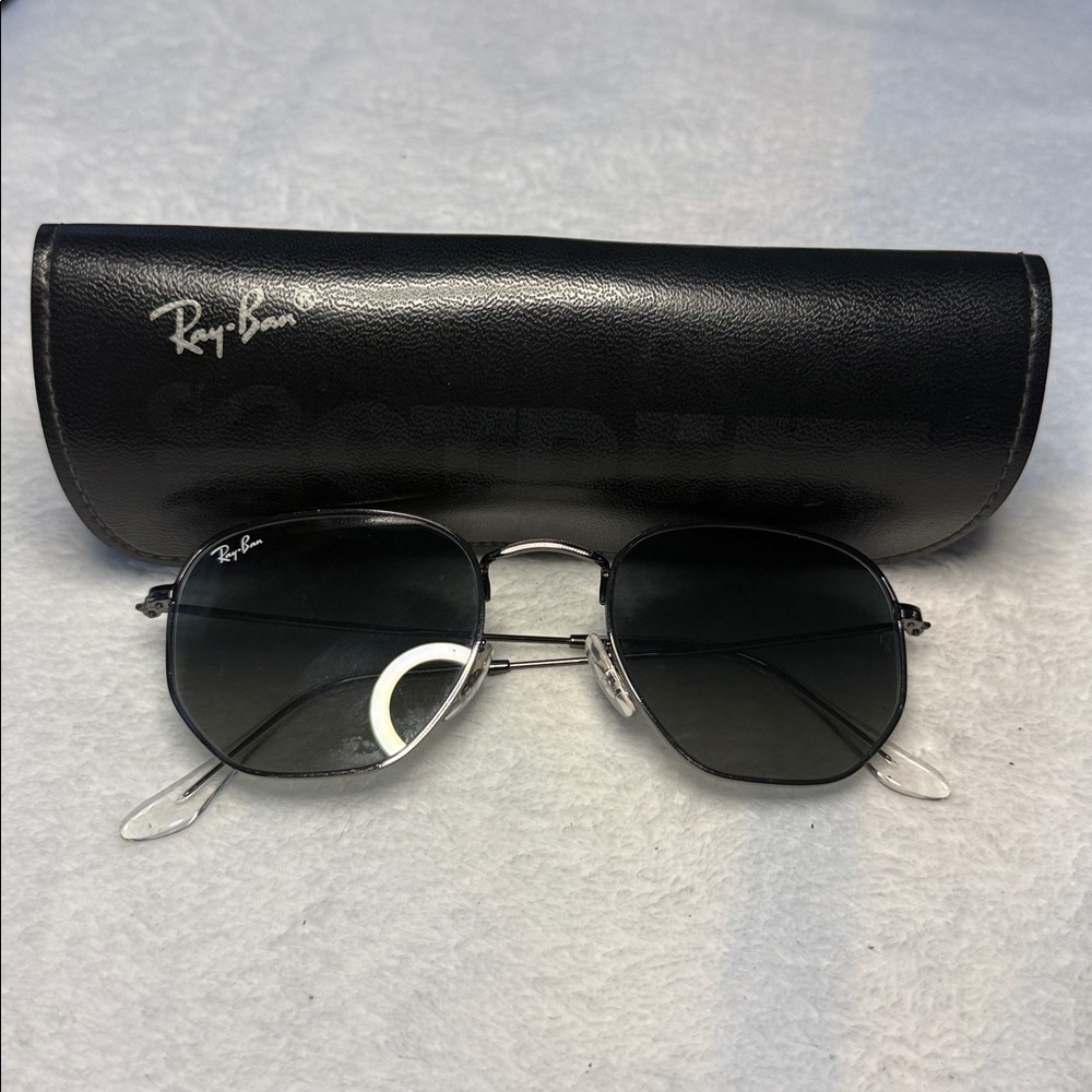 Ray-Ban RB3548 Unisex Sunglasses
